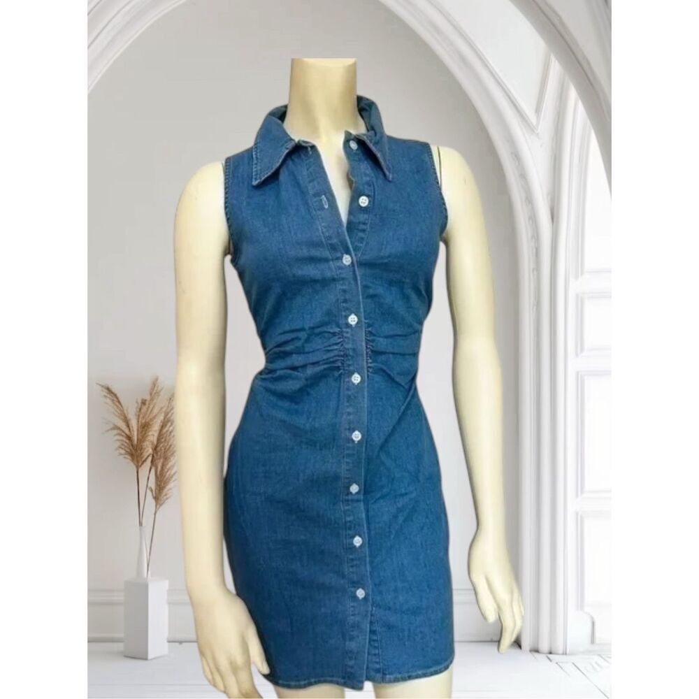 ✨Zara Denim Button Down Smocked Sz Large Dress✨
